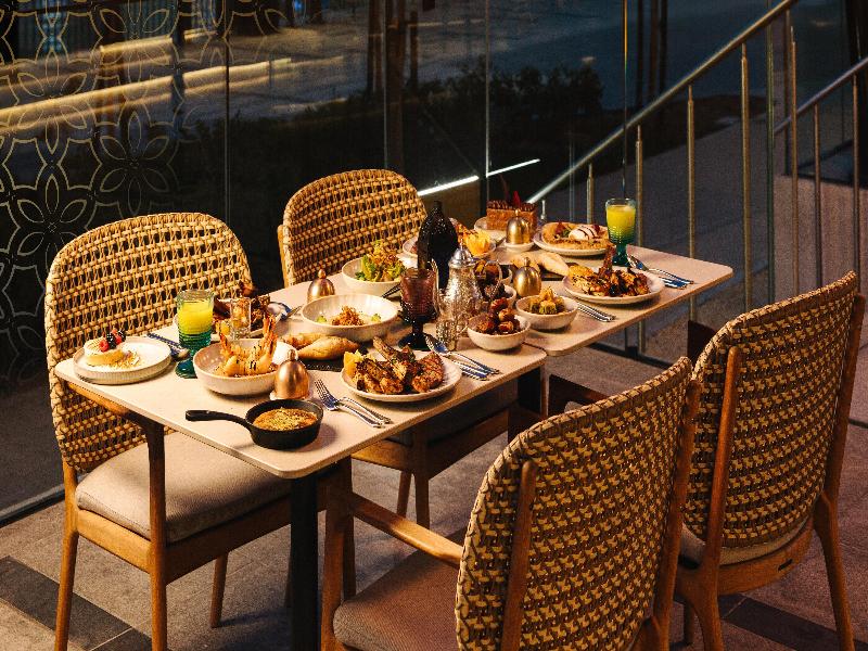 Intercontinental Residences Dubai Business Bay image