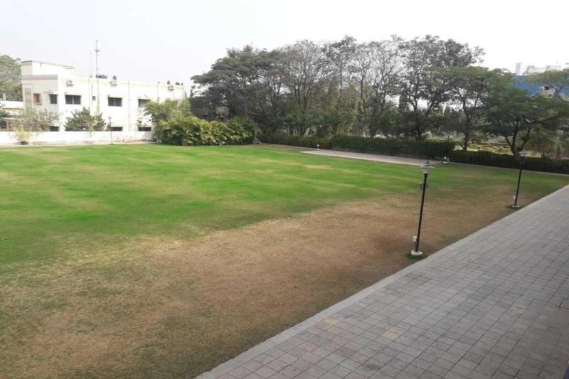 Hotel President Banquet Lawns — general view