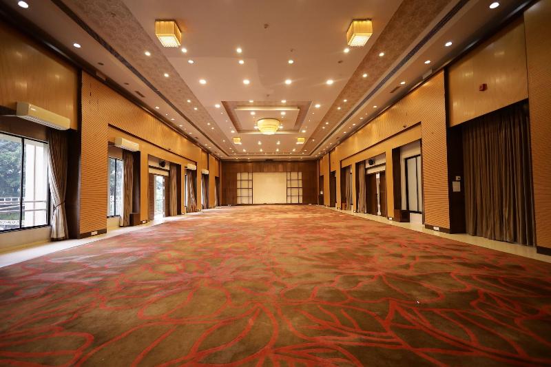 Hotel President Banquet Lawns image