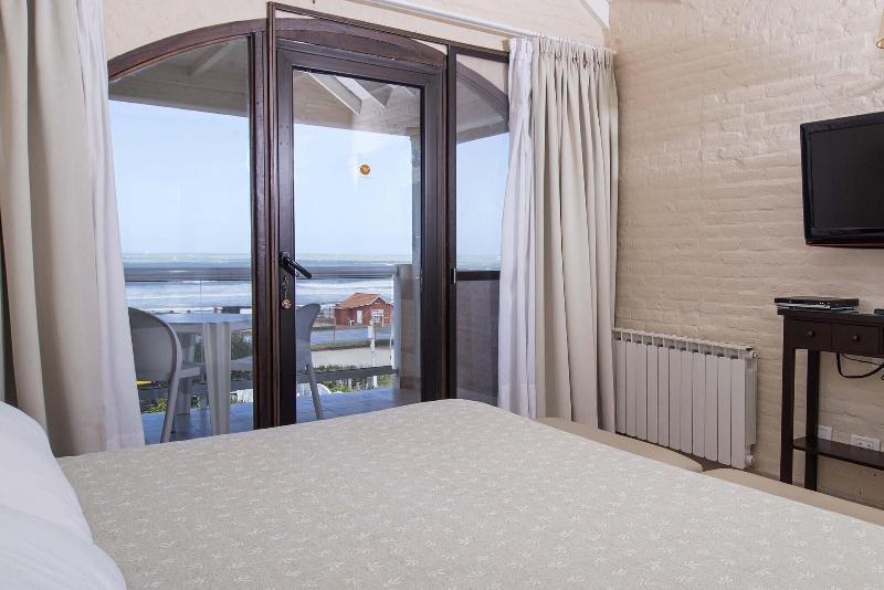 Carilo Soleil Apart Hotel image