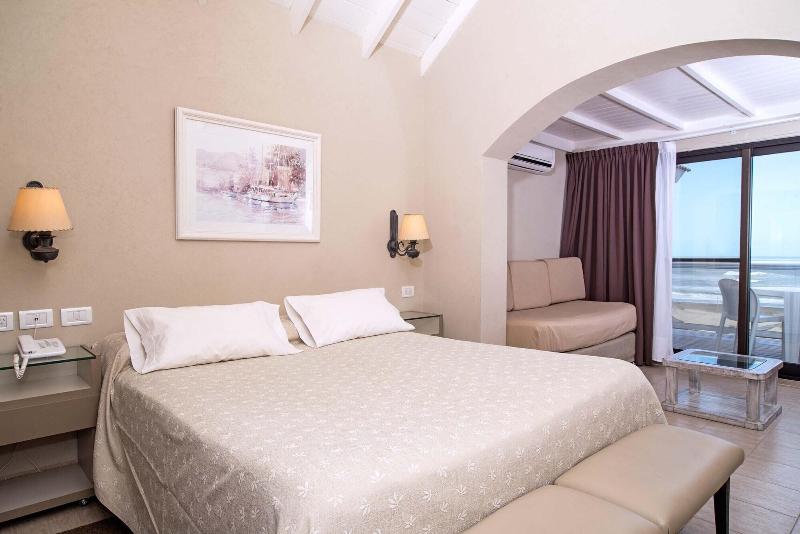 Carilo Soleil Apart Hotel image