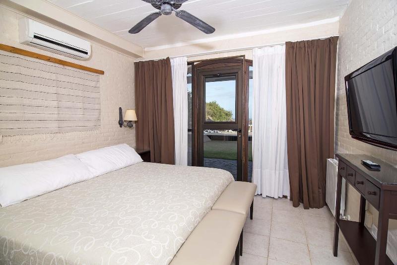 Carilo Soleil Apart Hotel image