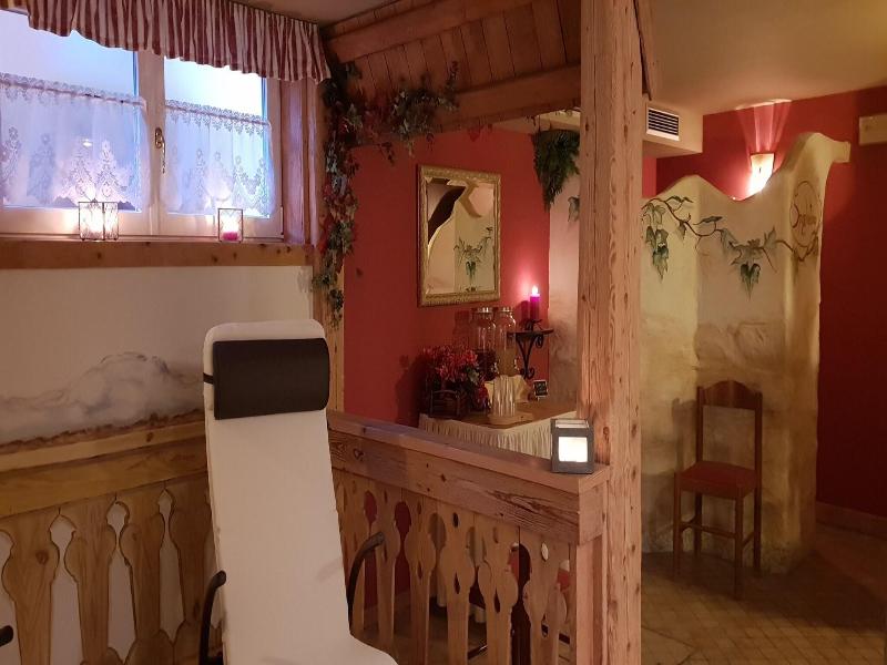 Hotel Azola image