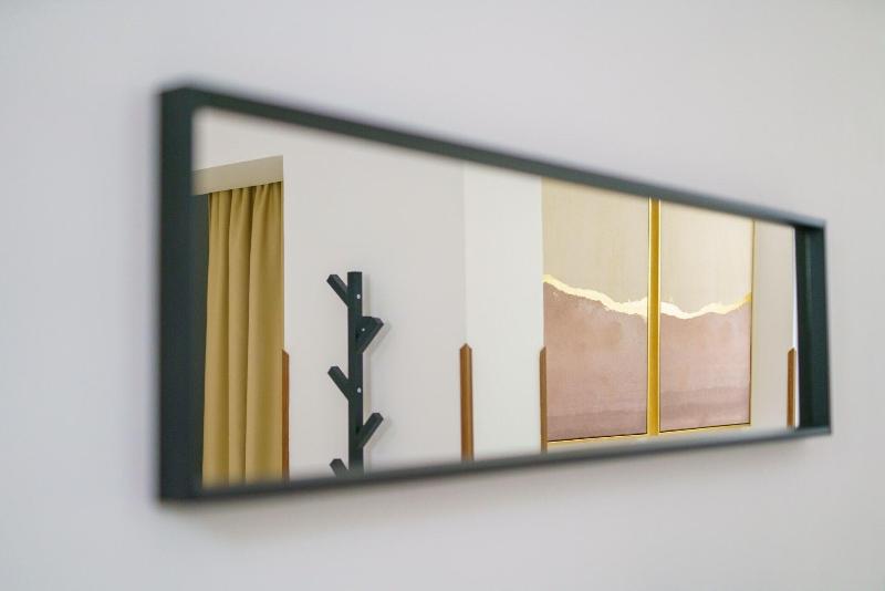 Archi Bianchi image