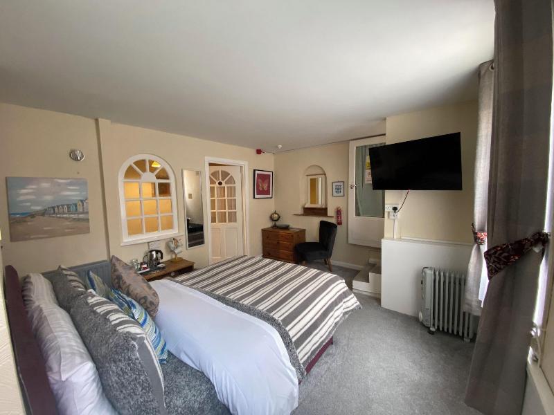 The Mountview image