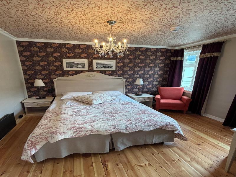 Hofslund Fjord Hotel image