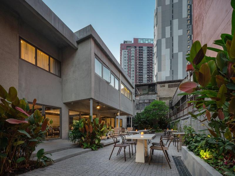 Nidhra Boutique Hotel Bangkok image