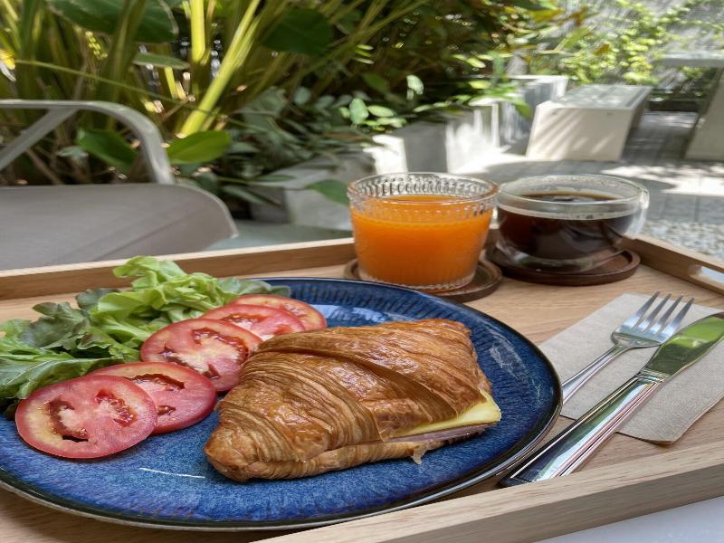 Nidhra Boutique Hotel Bangkok image