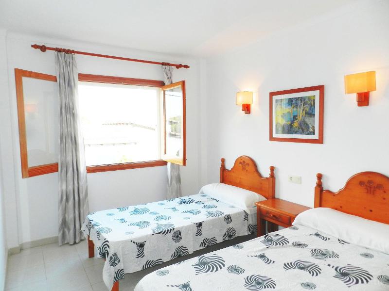 Apartaments Marina Sol I Pins image