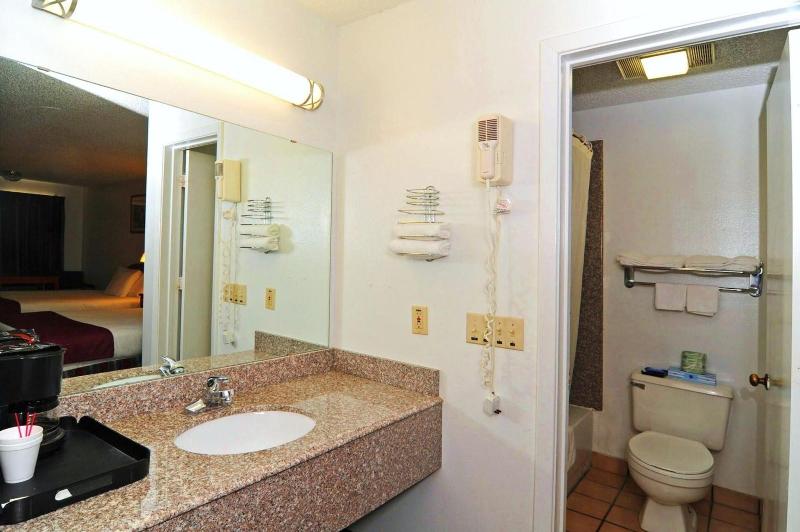 Sagamar Inn image