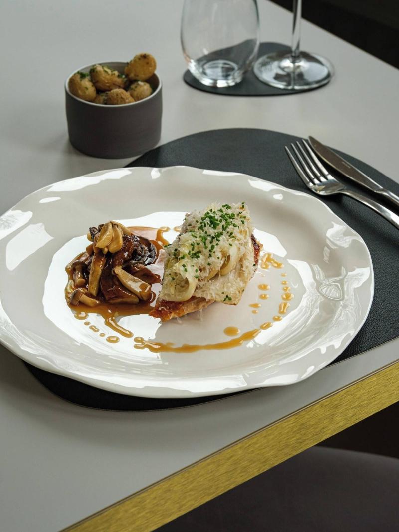 Ha Tel Restaurant Beim Schlass image