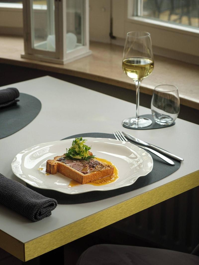 Ha Tel Restaurant Beim Schlass image