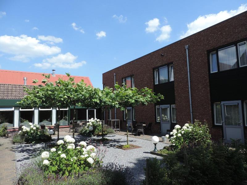 Hotel Ekamper image