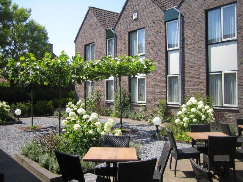 Hotel Ekamper image