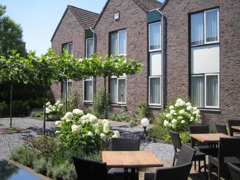 Hotel Ekamper image
