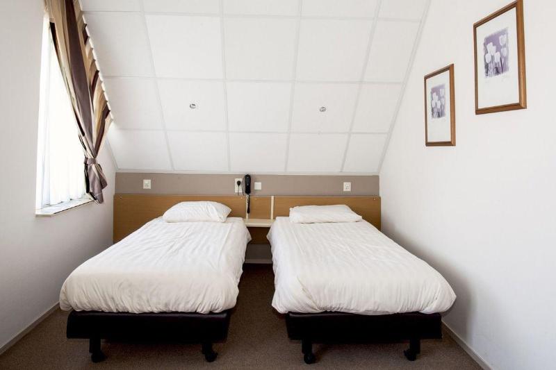 Hotel Ekamper image