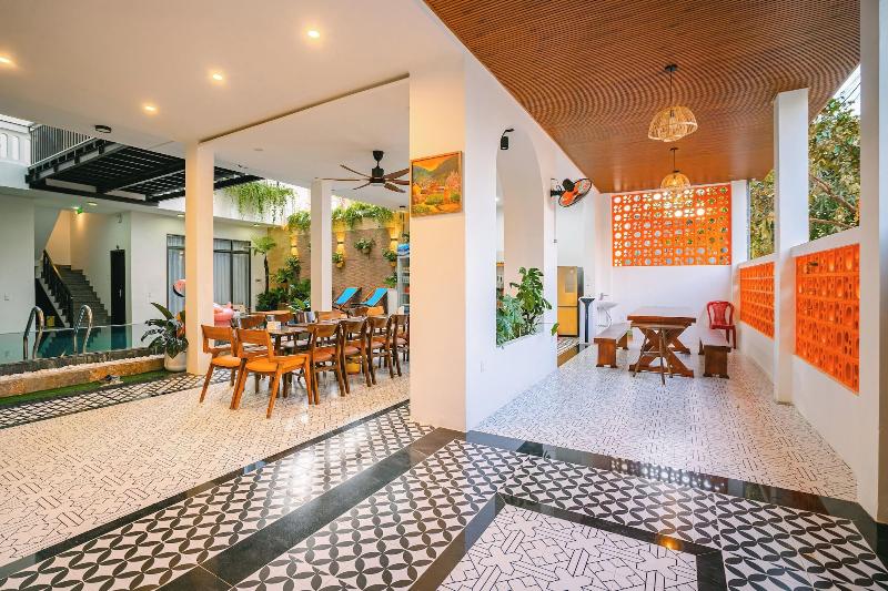 Beach Palm Villa Hoi An image