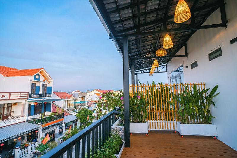 Beach Palm Villa Hoi An image