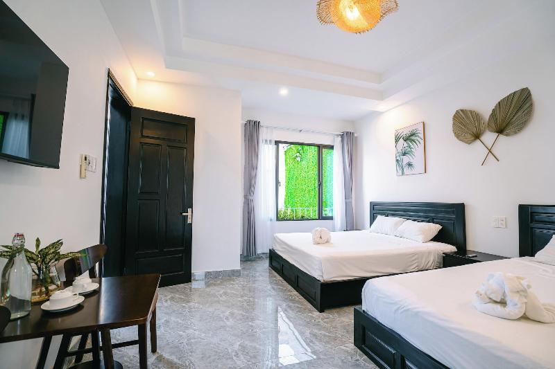 Beach Palm Villa Hoi An image