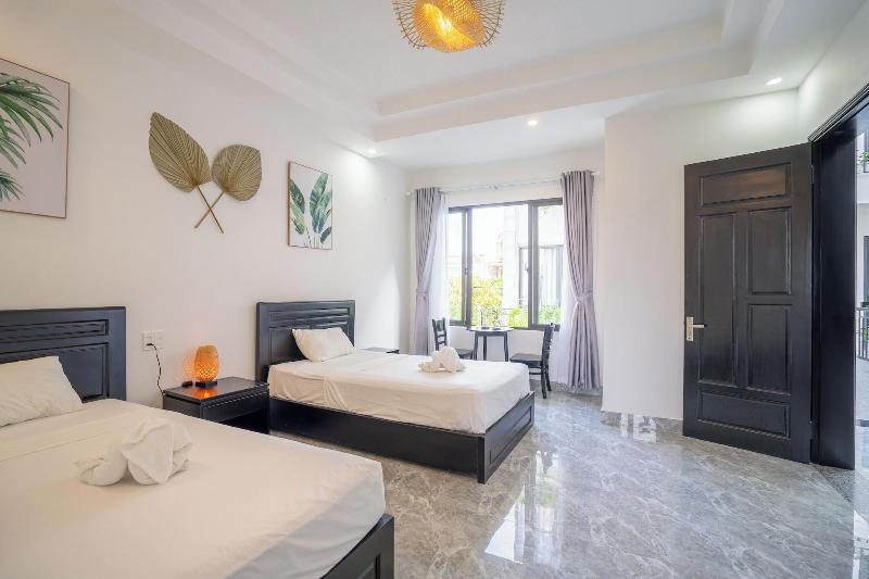 Beach Palm Villa Hoi An image
