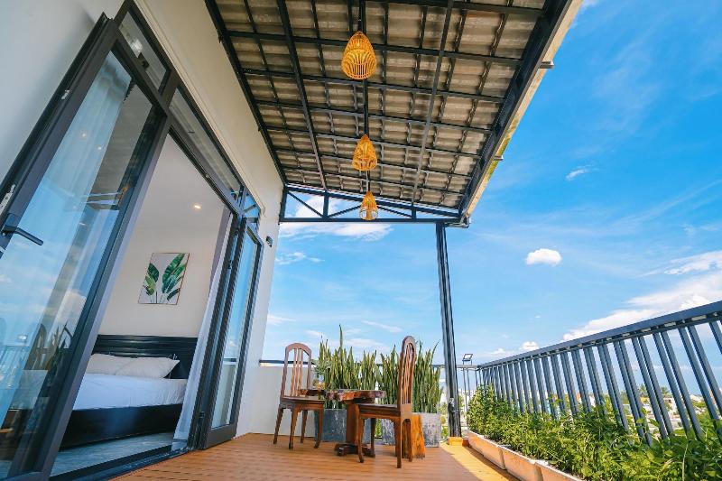 Beach Palm Villa Hoi An image
