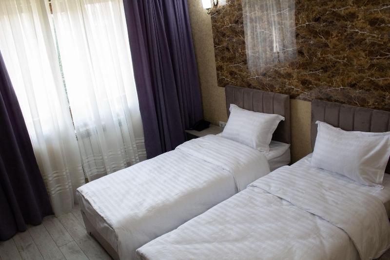 Artist Regency Hotel image