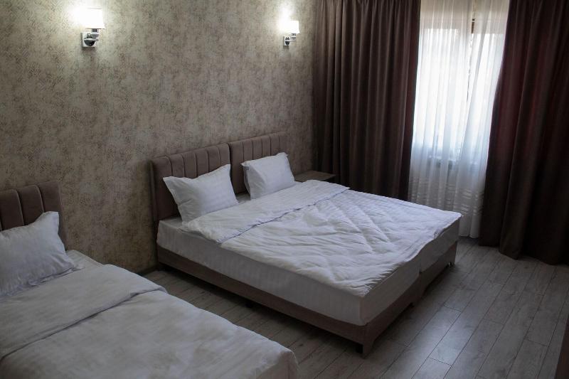 Artist Regency Hotel image