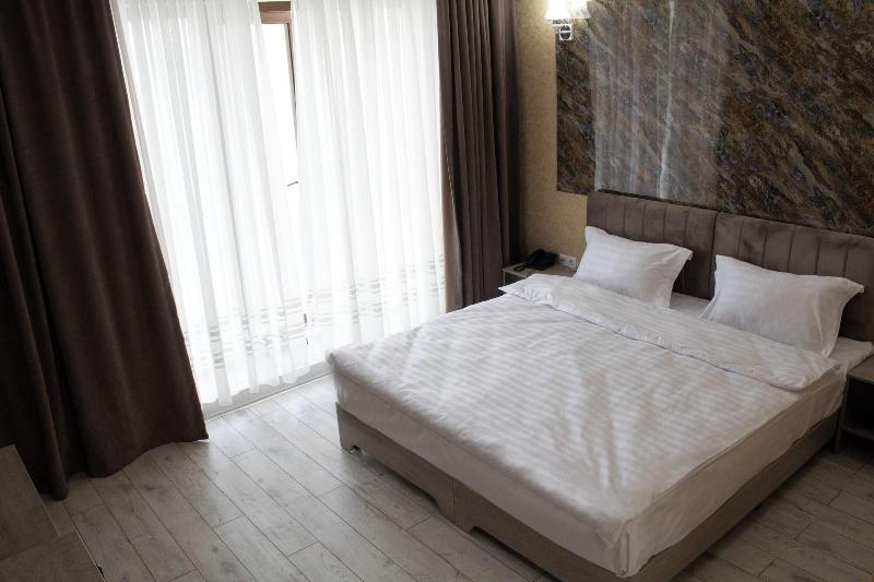 Artist Regency Hotel image