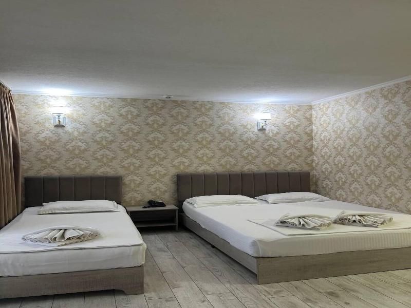 Artist Regency Hotel image