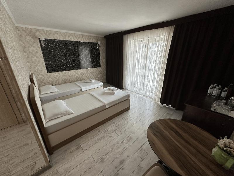 Artist Regency Hotel image