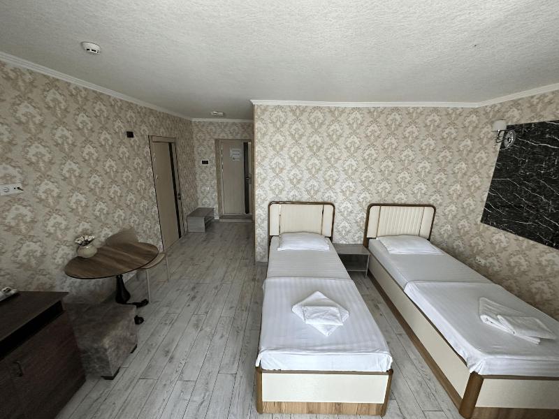 Artist Regency Hotel image