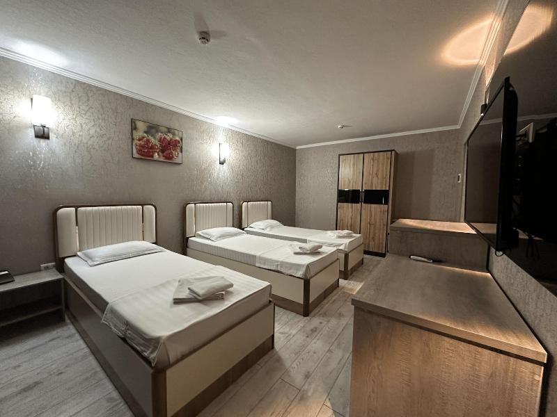 Artist Regency Hotel image