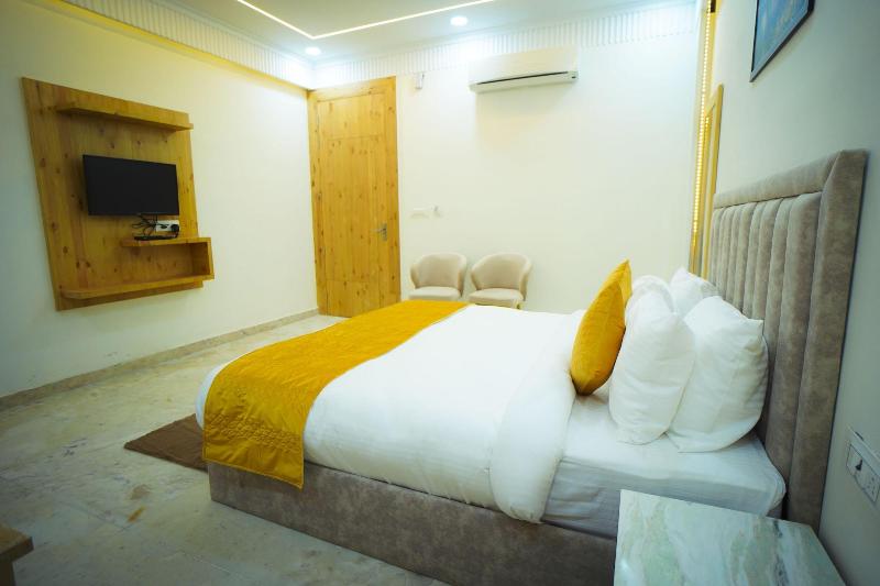 Mango Bloom River Resort image