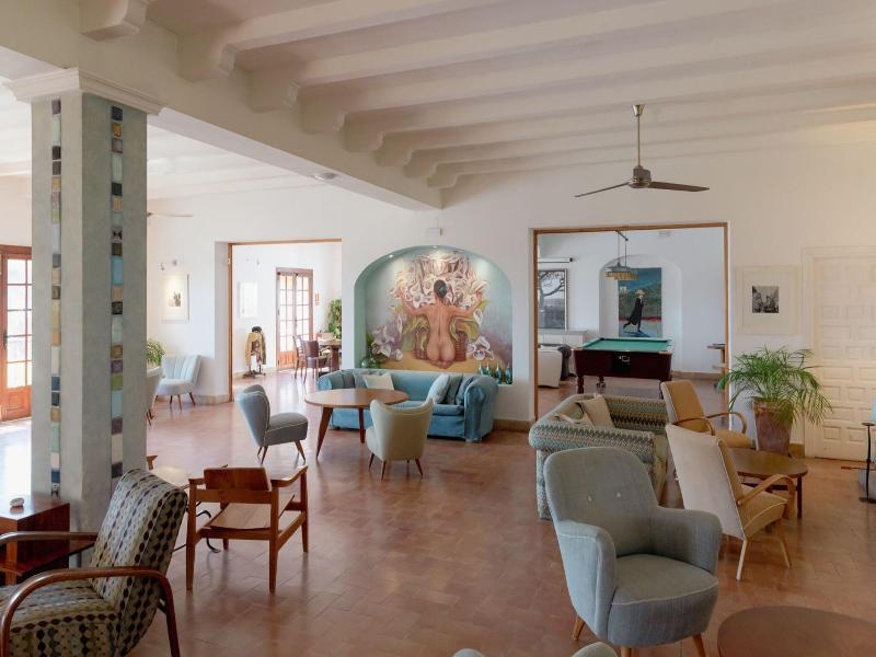 Hotel Punta Sur image