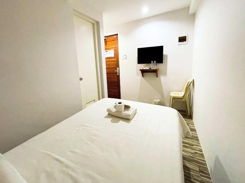 Lea Robert Hotel Angeles Pampanga image