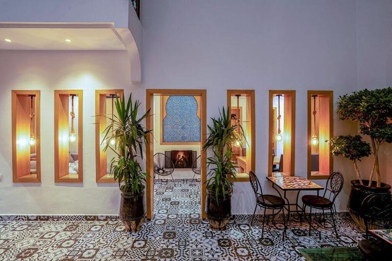 Maison Solaneos image