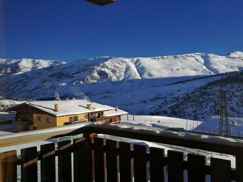 Hotel 2000 image