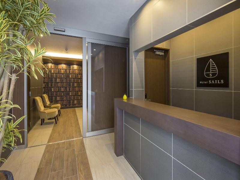 Hotel Sails image