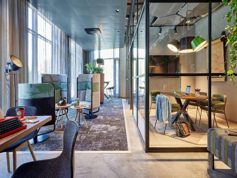 Moxy Cologne Muelheim image