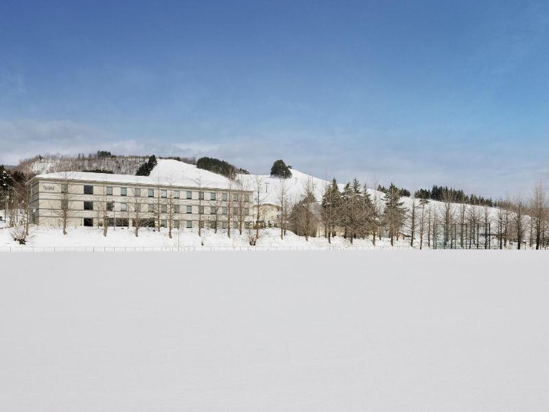Fairfield By Marriott Hyogo Kannabe Highland image
