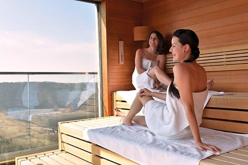 Mawell Resort image