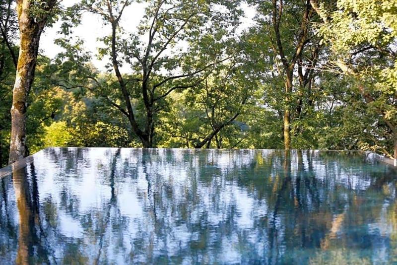 Mawell Resort image