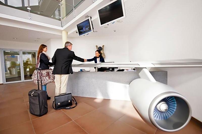 Aircraft Hotel & Events image