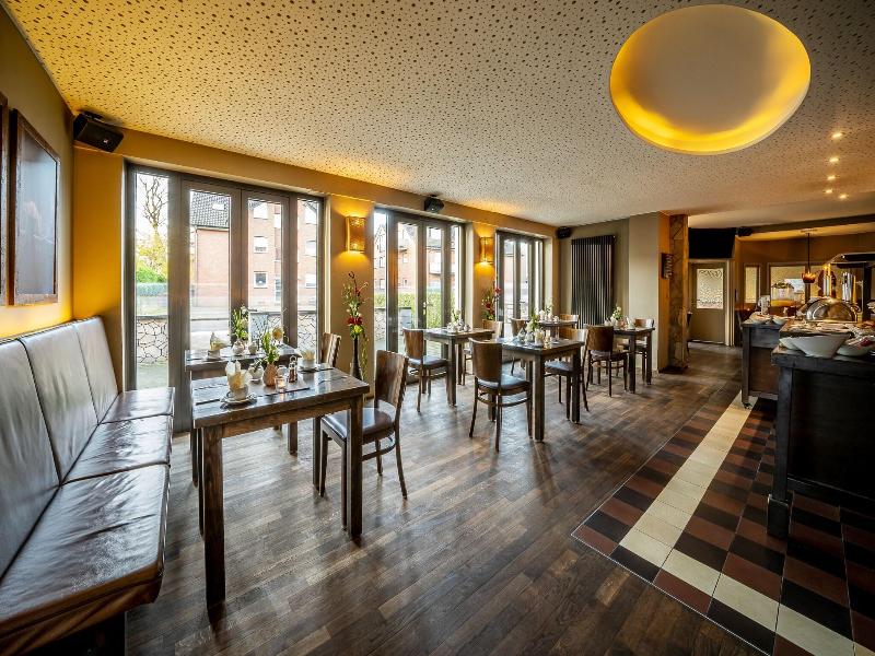 Hotel Meyerink image