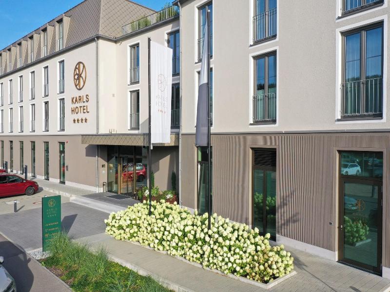 Karls Hotel image