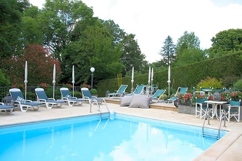 Auberge De L'etang image