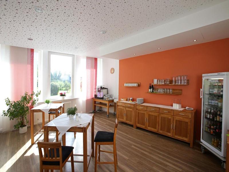 Tagungshaus Regina Pacis image
