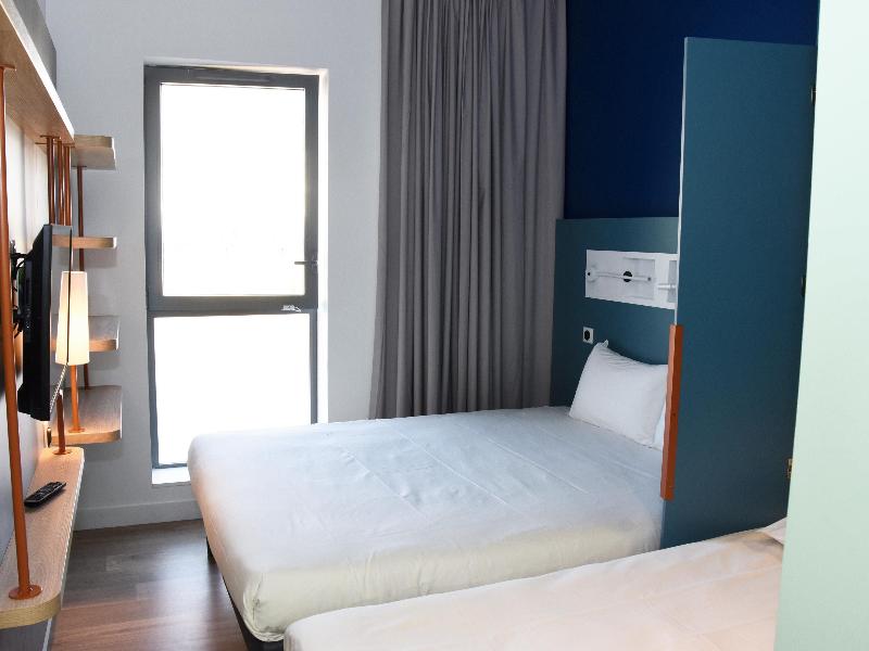 Ibis Budget Langres image