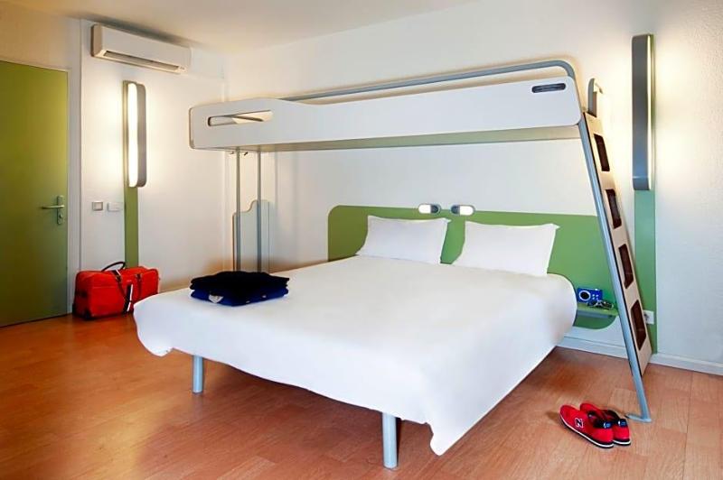 Ibis Budget Givet image