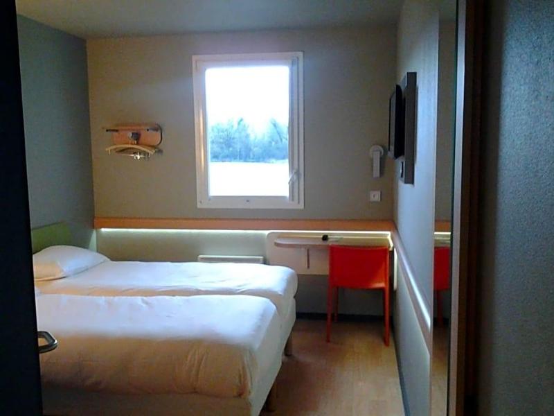 Ibis Budget Givet image
